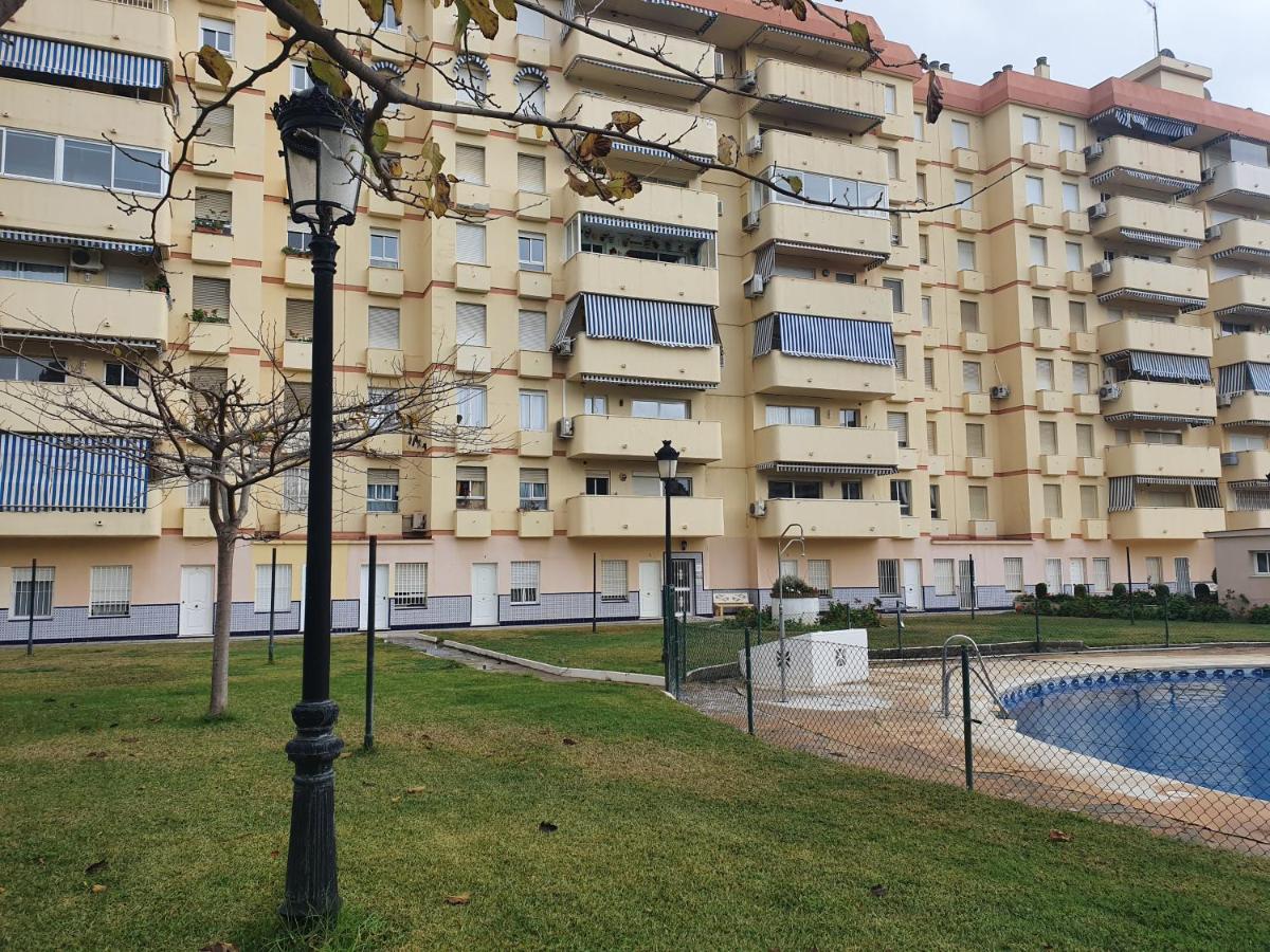 ベナルマデナAndalucia Gardenアパートメント エクステリア 写真