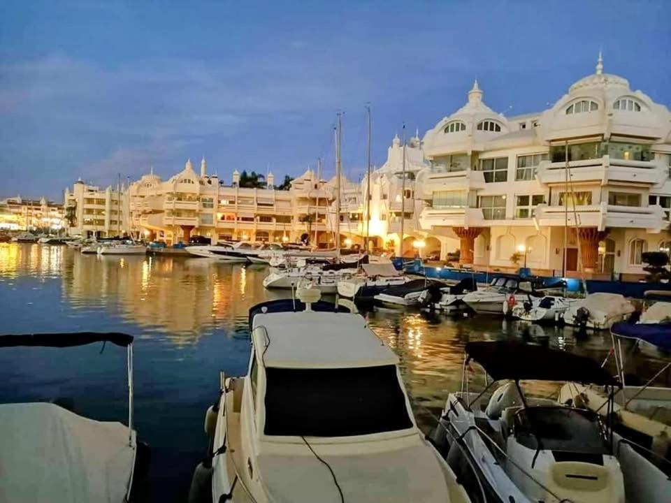ベナルマデナAndalucia Gardenアパートメント エクステリア 写真